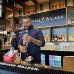 ジョニーウォーカー バー - 