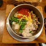 釜めし菜時記 さき亭 - かに三色釜めしアップ