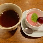 釜めし菜時記 さき亭 - ほうじ茶とサクランボのシャーベット