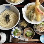 讃岐づくり本格手打ちうどん 麦の季 - 