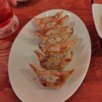 大衆居酒屋 焼き鳥と餃子 - 焼き餃子396円税込