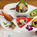 賢島宝生苑 - 伊勢海老、シマアジの刺身他
