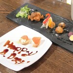 トリワイン ＰＩＫＯＳＨＨＨＵ - こだわり前菜盛り５種(少な目)とデザート