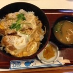長沢ガーデン レストラン - カツ丼