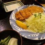 とんかつ とん亭 - 三元豚ロースかつ御膳（160g）1995円
(お新香、御飯、お椀)