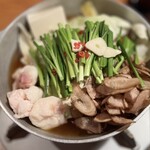 旬の鮮魚ともつ鍋 博多やまや 福岡本店 - 