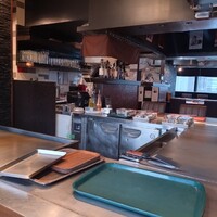 銀座のステーキ 銀座本店 - 目の前で焼いてくれる