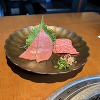 蕃 YORONIKU - 