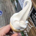 BEN BEN CAFE - 料理写真:ソフトクリーム♪ちゃんとソフトクリーム。良くあるソフトクリームもどきじゃ無い！