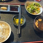 ジンギスカン 馬肉 もつ鍋 山王 - 