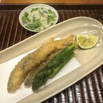 稚鮎　アスパラ　木の芽酢