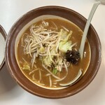 こまどり - 味噌ラーメン(太麺) 980円