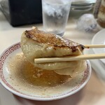 こまどり - 餃子(三個) 500円