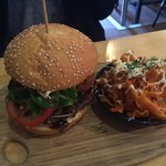 Einstein's 251 - Kaz's Special Burger