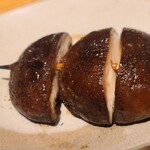 地葉はなれ - しいたけ 肉厚で美味しい♡