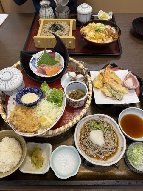 Washoku Mendokoro Sagami Sennonji Ten