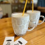 バナナカフェ - バナナジュース¥650-