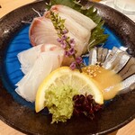 遊食豚彩いちにいさん 鹿児島本店 - はまち、タイ、キビナゴ