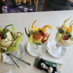 フルーツむらはた - メロンパフェ　プリンパフェ　ヨーグルトパフェ