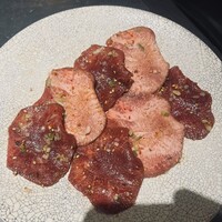 飛騨牛一頭家 馬喰一代 長良本家 - 