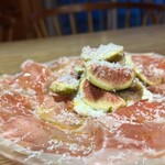 ノストラーノ - いちじくと生ハム