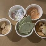 メルキュール - ラウンジのお菓子ほんの一部