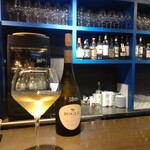 YOKA wine Otsuka - 白ワイン（カリフォルニアのシャルドネ）芳醇系