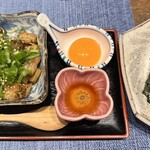 あなご屋銀座ひらい - 卵黄を混ぜて焼き海苔と共に