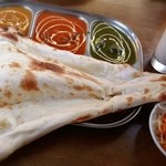 インド料理　王様のカレー - ランチメニュー：3種類のカレー