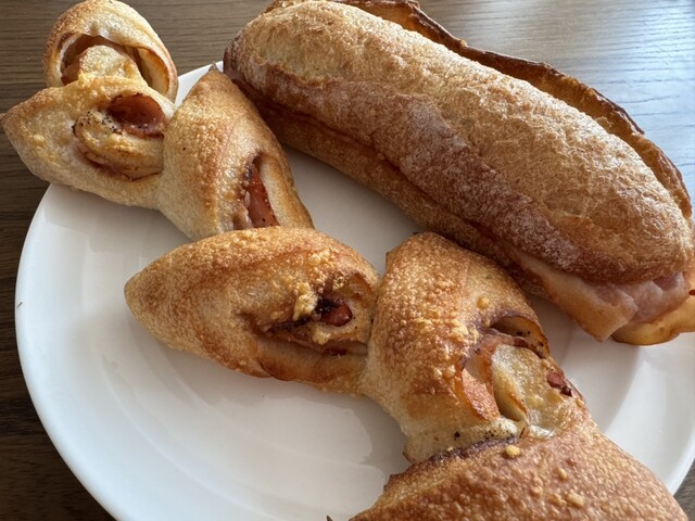 カゼール（Cazeres） - 富良野（パン）の写真