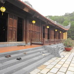 Vinpearl Luxury Nha Trang - 島には中国風のお寺もあります