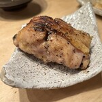 鳥しき - 膝の周り