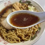 よし乃 - 「醤油ラーメン」900円