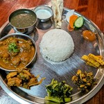 タカリ バンチャ ガル - 