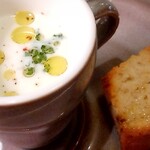 anocado - 蕪のスープとポルボロン