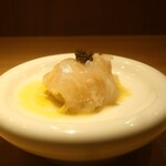 RISTORANTE IL NODO - さかな人長谷川さんの神経締めオオモンハタ スパゲティーニ 鶏節 キャビア