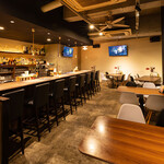 馬肉と牡蠣の創作バル motto. - 