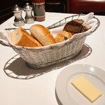 ウルフギャング・ステーキハウス シグニチャー - 