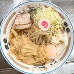 中華そば みたか - ワンタンメン油そば　半熟卵付き