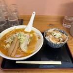 ラーメン とらじ食堂 - とらじ定食② みそそばとチャーシューライス　2024/12/19