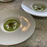 MAISON HIBINO - 料理写真:グリーンピースの冷製スープ
