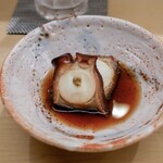 日本橋蛎殻町 すぎた - 煮たこ