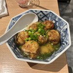 大衆酒場プラスオオサカ - 明石焼きではない出汁たこ焼き