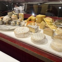 メゾン ポール・ボキューズ - 