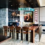 ザ ピッツァバー ON 38TH - 