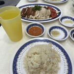 LUCKY CHICKEN RICE - 