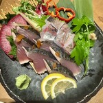 かいえん - 初かつおタタキ、真アジ