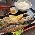 お食事処 たかはし - 焼魚定食（塩サバ）　1050円