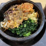 石焼ビビンバ家 - 料理写真: