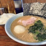 萬家 - ラーメン＋味玉＋小ライス